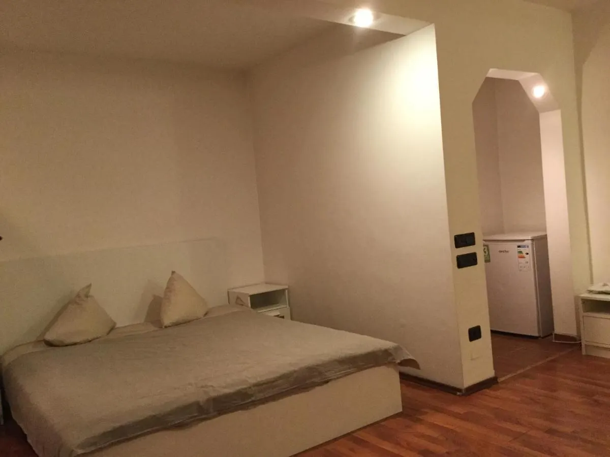 Garsoniera Zona Baneasa Apartment Bucharest